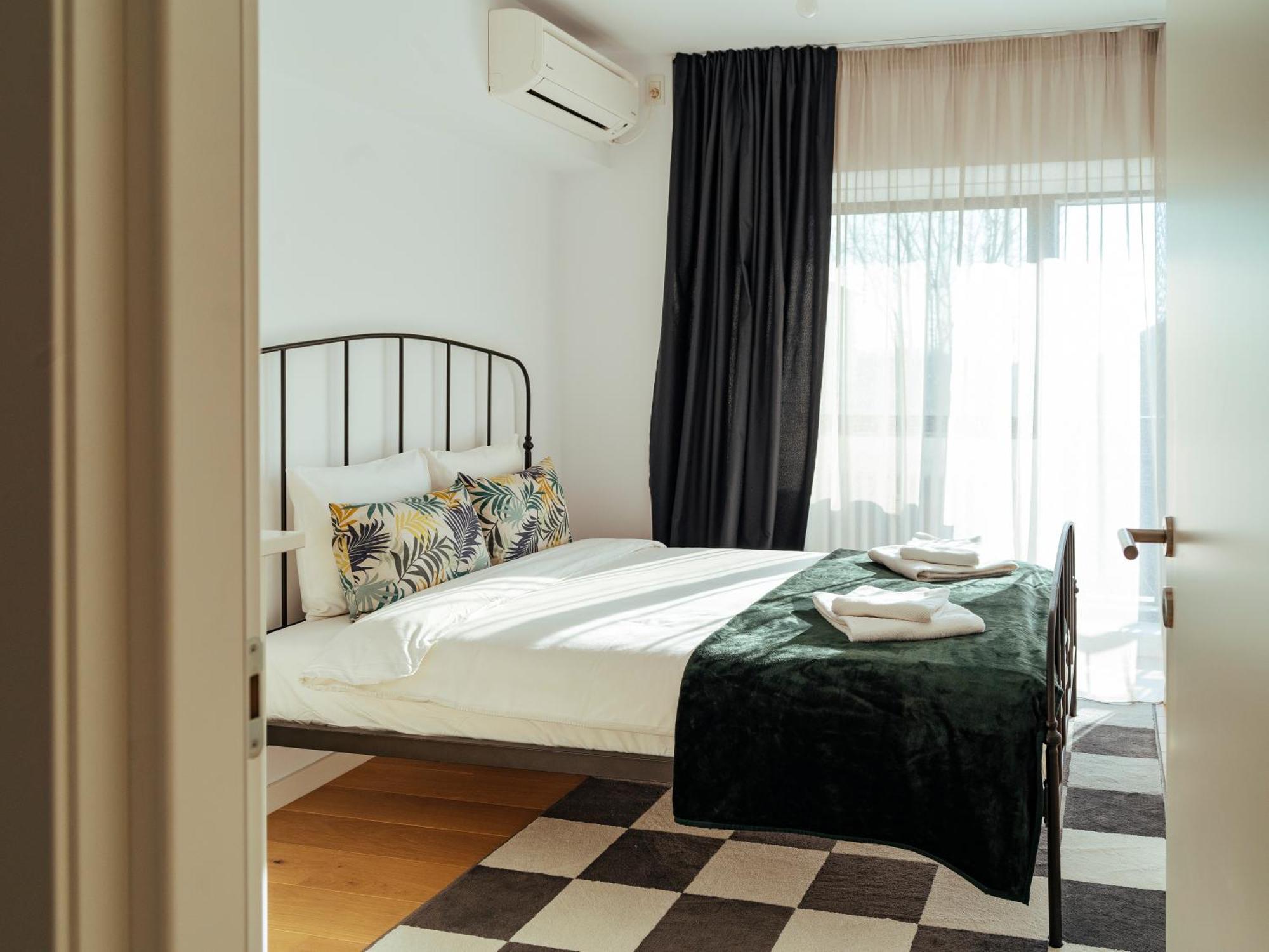 Central Modern Design Apartment 布加勒斯特 外观 照片