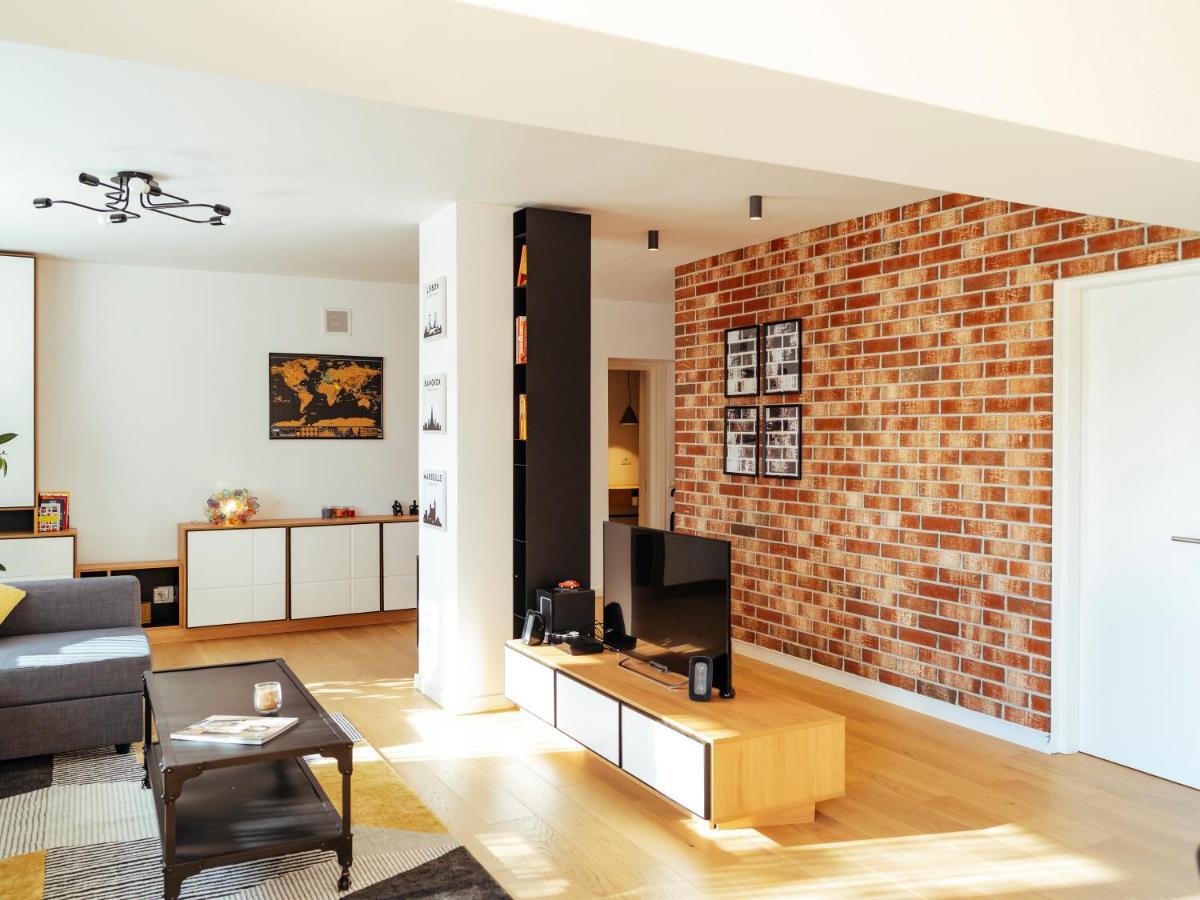 Central Modern Design Apartment 布加勒斯特 外观 照片